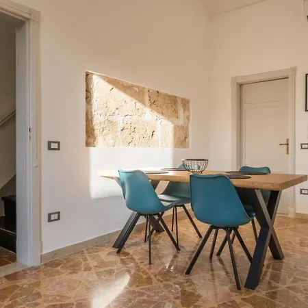 Affittacamere Dal Commediante Terrace In Historic Center